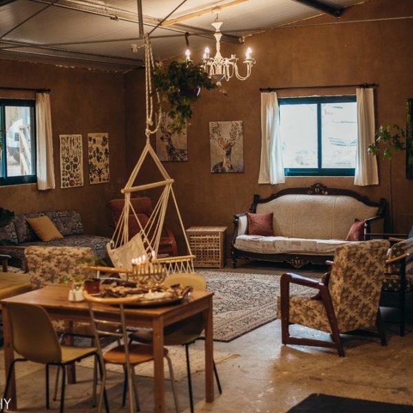 5ea53a5a-87d5-4b79-a0f6-1a48a1630bf8